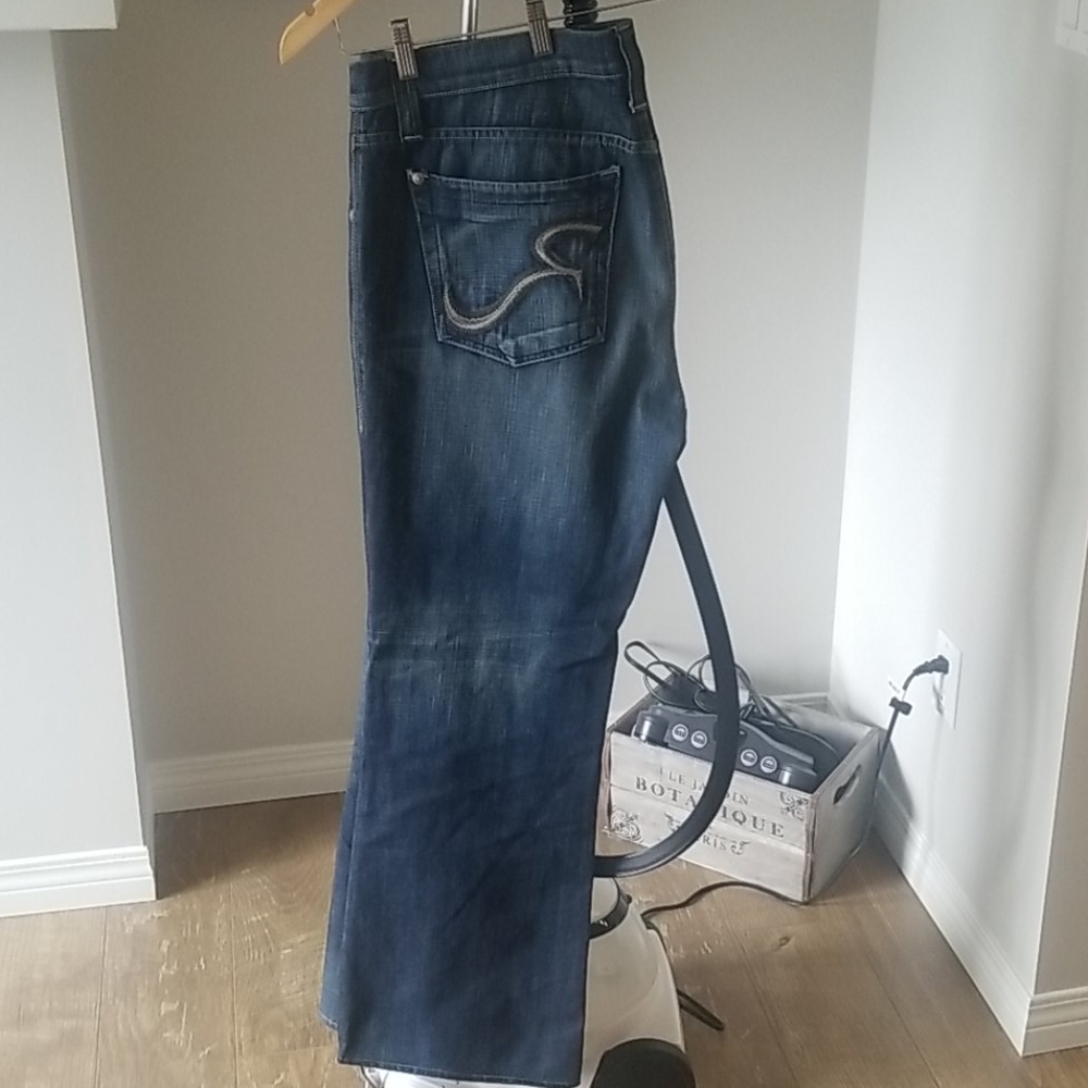 Rock and Republic Jeans